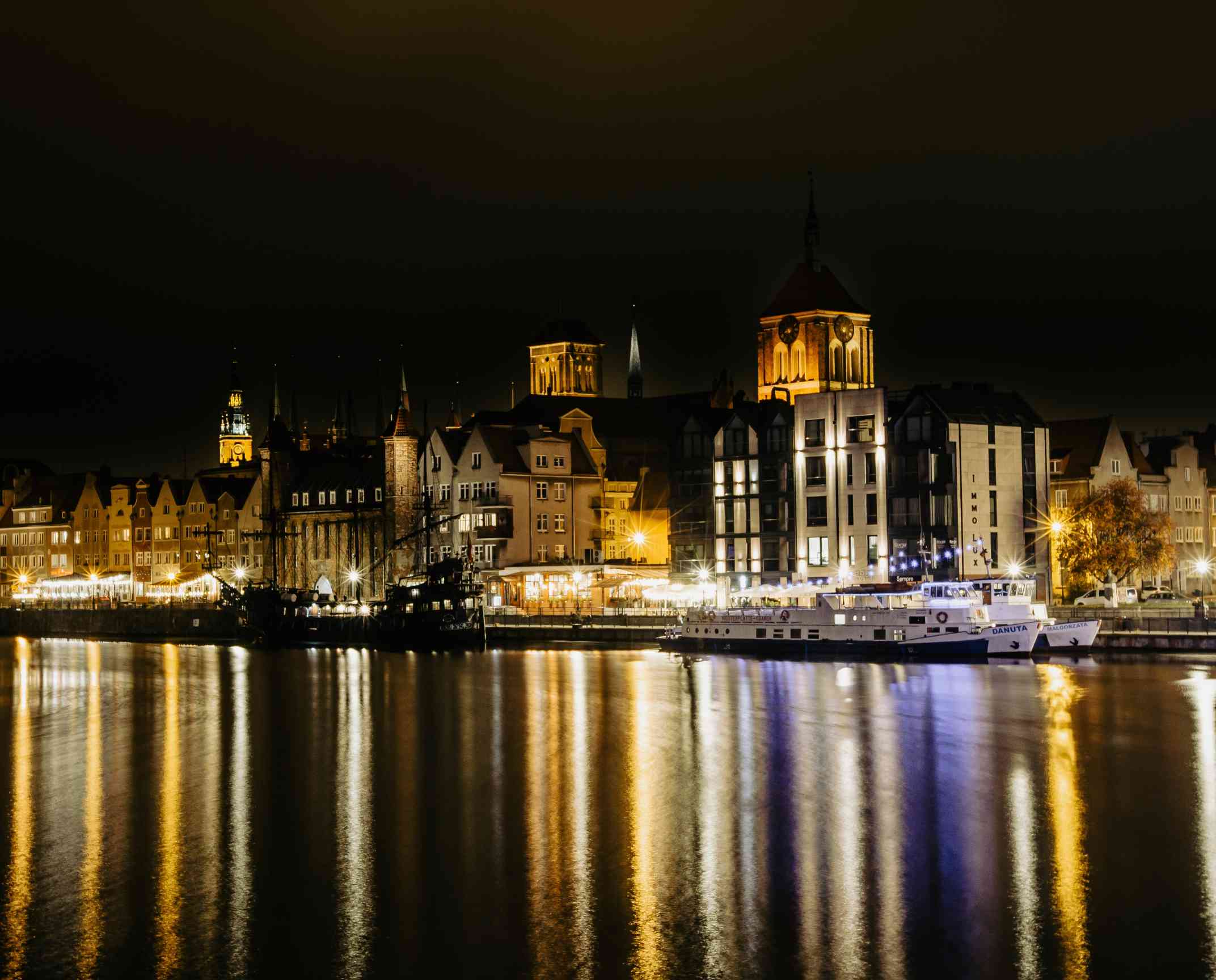 楼宇自控市?。杭际醴⒄怪平ㄖ悄芑? /></div>
                  <div   id=