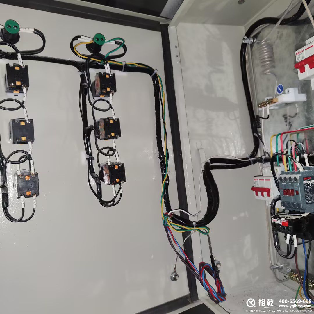 河北唐山丰南区银丰中学能耗监测系统(图2) 5bf6a0100d2c8269f6ec0c8fbb74efcc.jpg