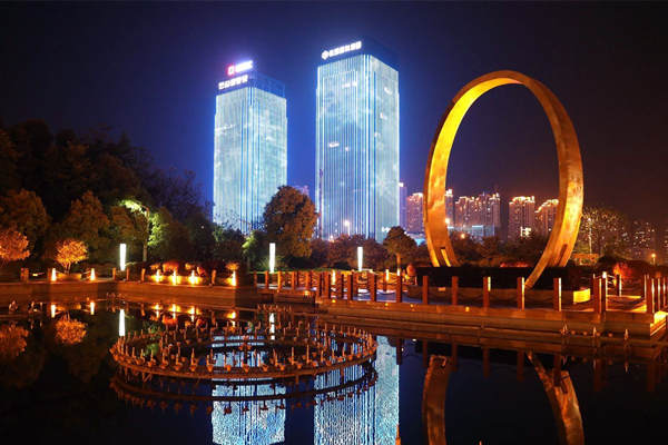 为实现城市照明节能，如何部署能源管理系统？(图1)